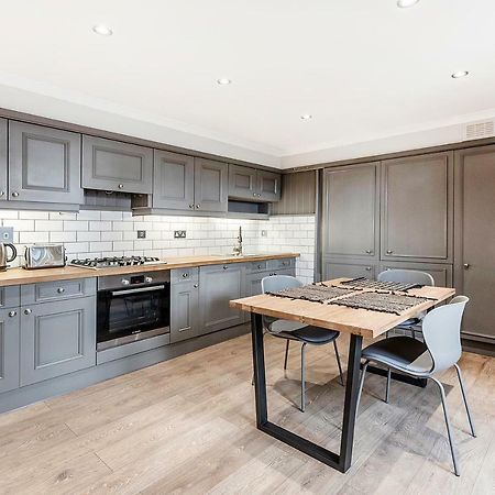 Stylish 2 Bedroom Flat In Knightsbridge لندن المظهر الخارجي الصورة